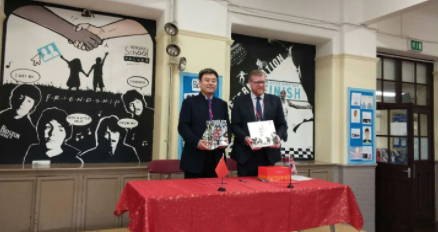 熱烈慶祝內(nèi)蒙古小倫敦英語學校與英國比斯頓大道小學達成戰(zhàn)略合作