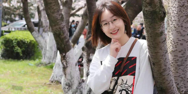 歡慶建黨百年、建校20周年?回訪百名學(xué)員丨李佳琪：感恩在小倫敦的學(xué)習(xí)時(shí)光