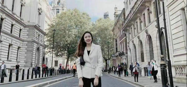 歡慶建黨百年、建校20周年?回訪百名學(xué)員丨宗娜：小倫敦老師激發(fā)了我的學(xué)習(xí)斗志