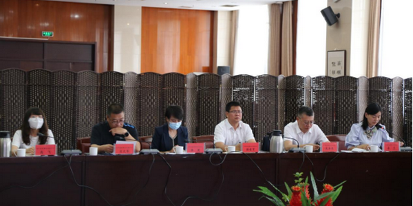 呼和浩特市教育事業(yè)發(fā)展中心召開郵儲銀行生源地助學(xué)貸款座談會