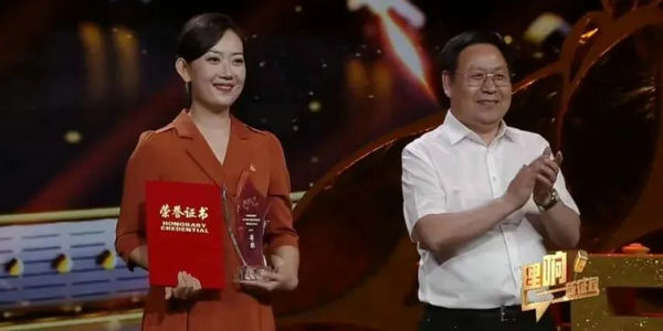 一等獎！自治區(qū)黨委教育工委選送宣講員吳瓊在內(nèi)蒙古理論宣講大賽中榮膺桂冠