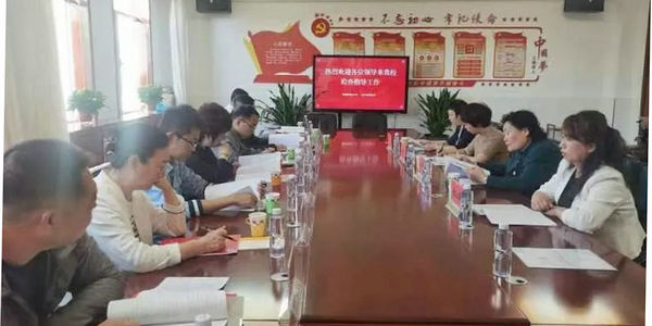 全力做好文明校園創(chuàng)建 打造青城靚麗文化名片——呼和浩特市教育局開展文明校園評(píng)比創(chuàng)建復(fù)查驗(yàn)收工作