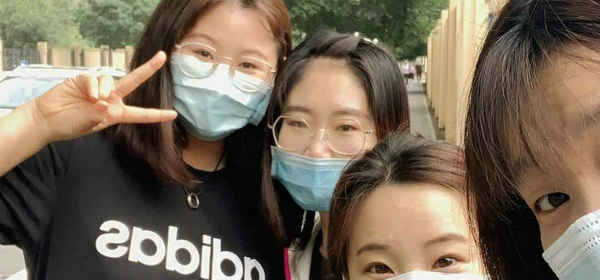 張艷慧圖片01.jpg 張艷慧圖片01.jpg