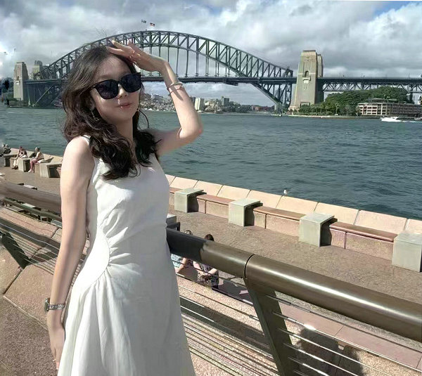 高婧.jpg